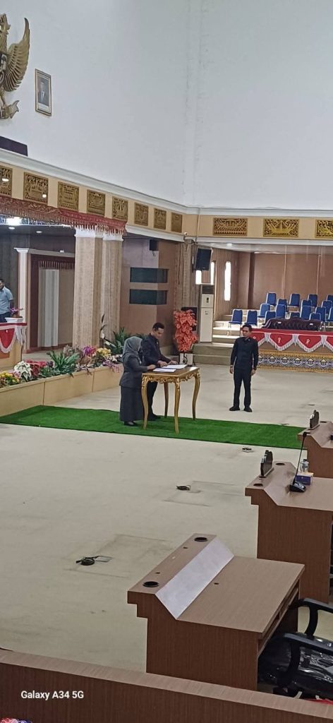 DPRD Kabupaten Mesuji Gelar Paripurna Persetujuan Bersama Nota Kesepakatan RPJMD 2025-2029